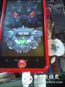 顛覆想象！專業(yè)工程師制作的DIY多功能移動(dòng)電源