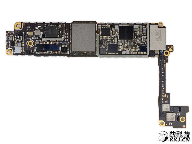 iPhone 8完全拆解：罕見2GB內(nèi)存造就奇跡！